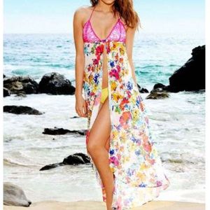 🌟HP x2🌟Beach Bunny paradise fleur coverup